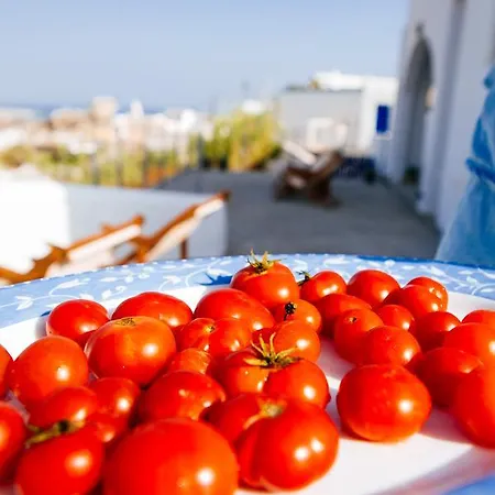 Akrohill Santorini * Akrotírion